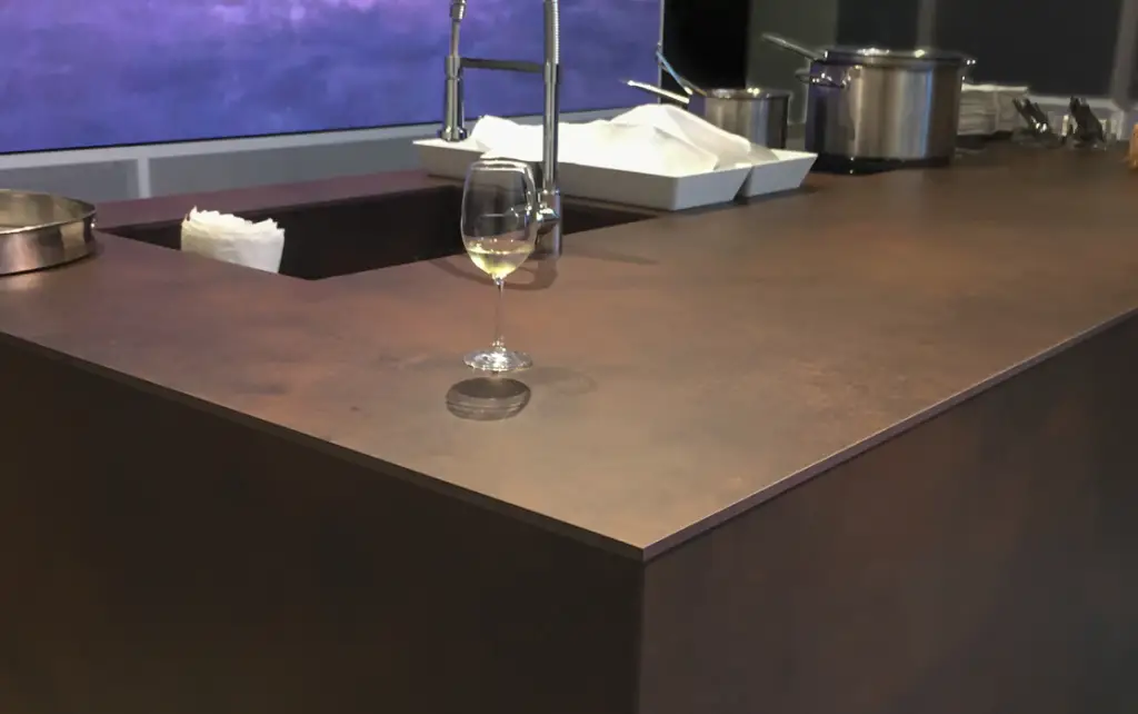 Интерьер LAMINAM OSSIDO - 3